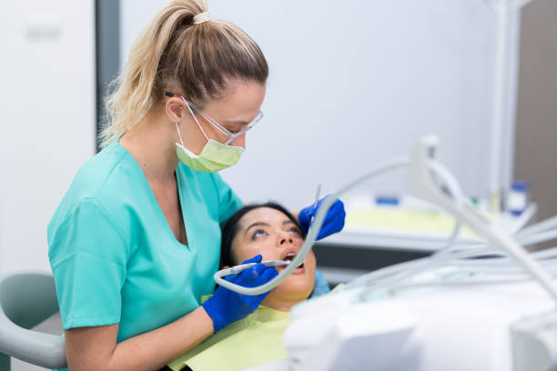 Best Emergency Wisdom Teeth Removal in Tokeneke, CT